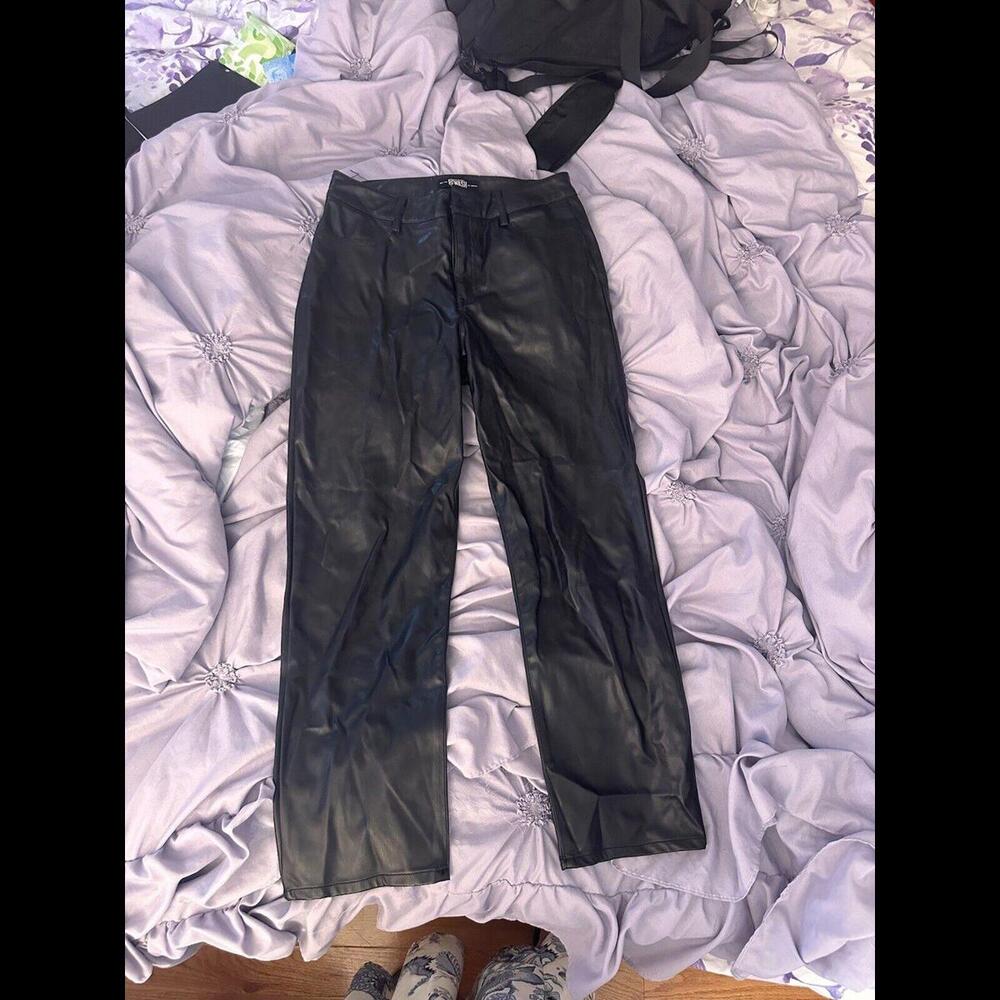 Rewash black Faux leather pants size 7/ 28